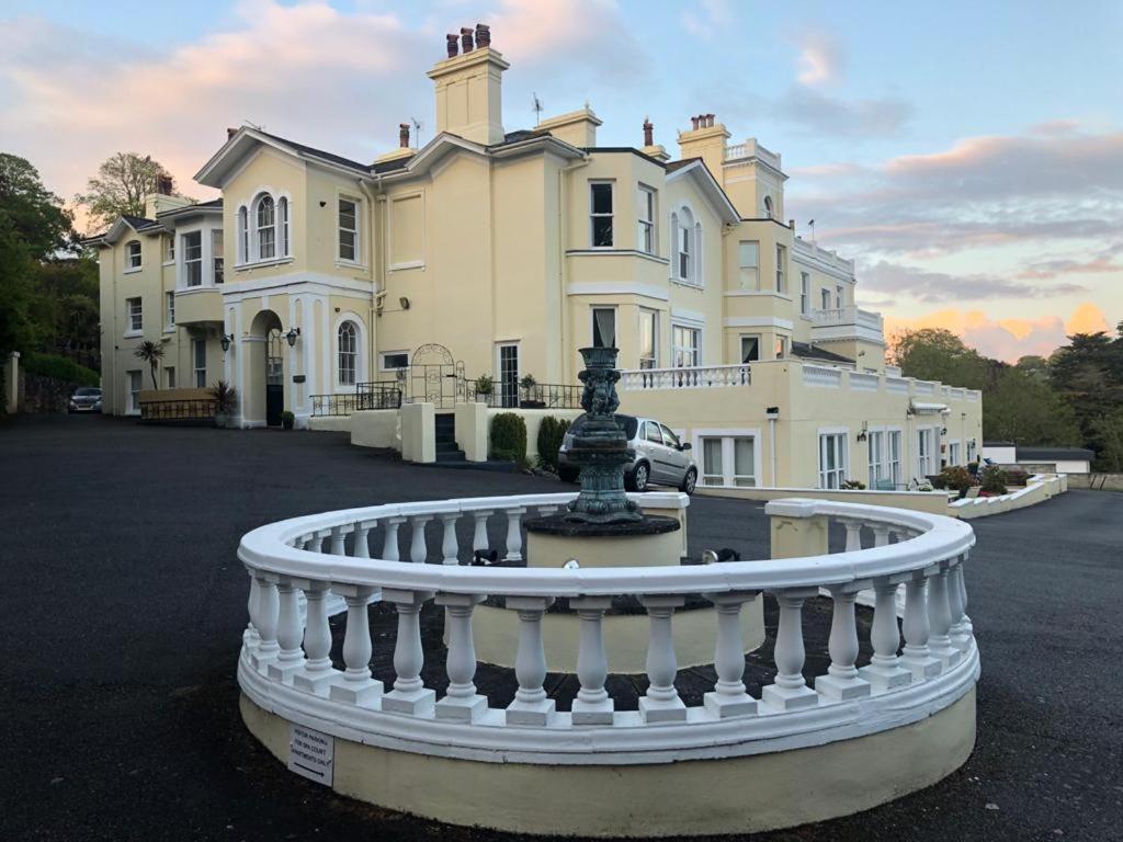 5 Spa Court, Boutique Holiday Apartment In Torquay Exterior foto